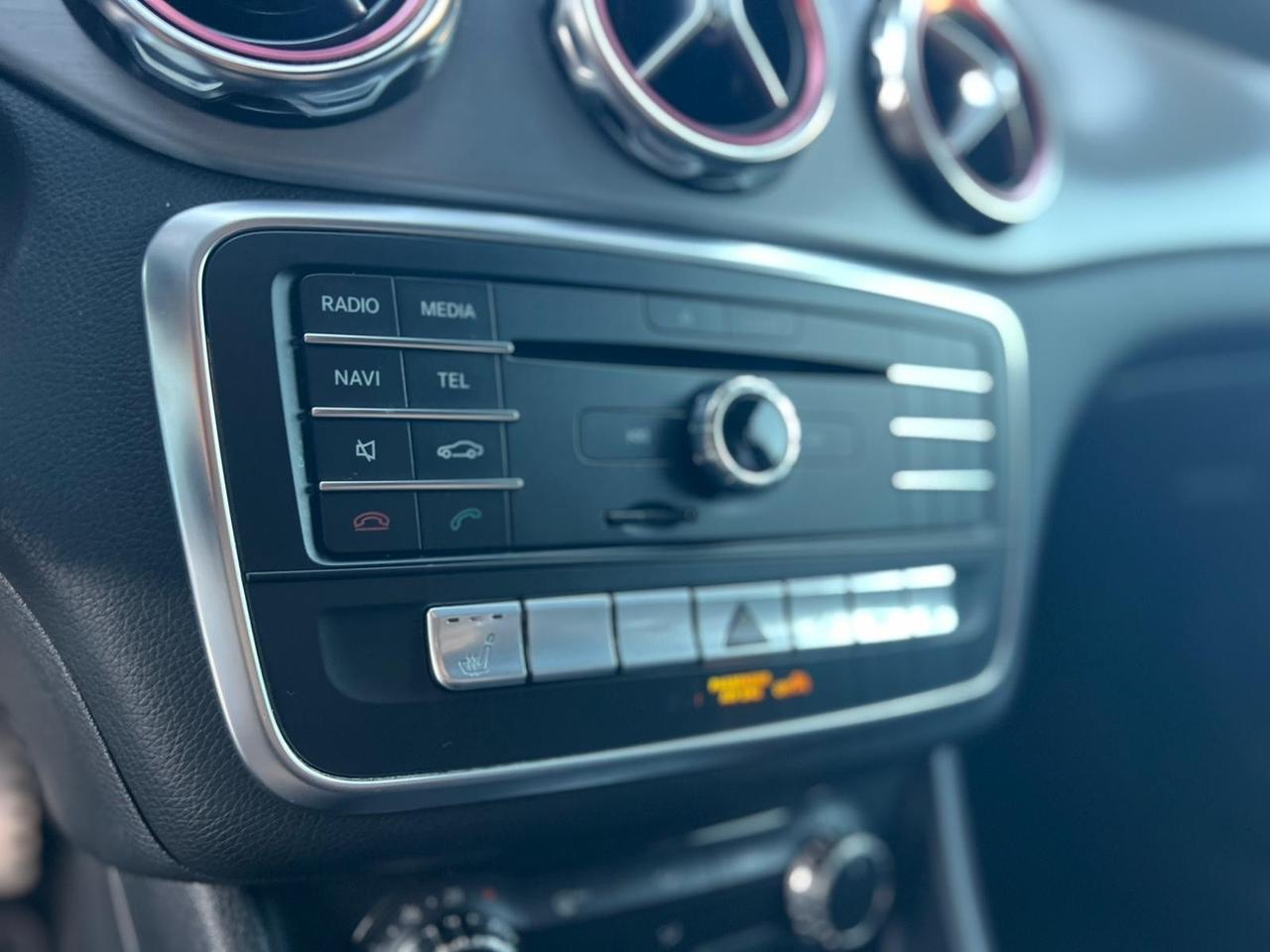 Mercedes-benz GLA 200 d Automatic Premium