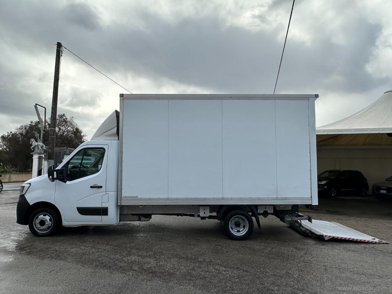MasterT35 2.3dCi145TP PEDANA