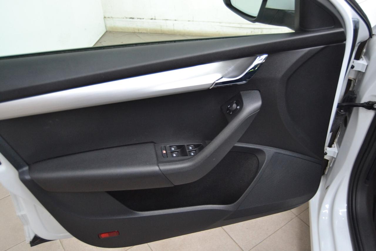 Skoda Octavia 1.5 DSG Wagon Ambition G-Tec