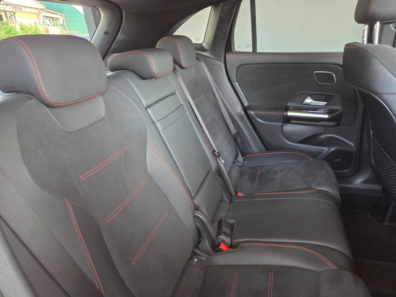 Mercedes-benz GLA 200 d Automatic AMG Line Premium Plus