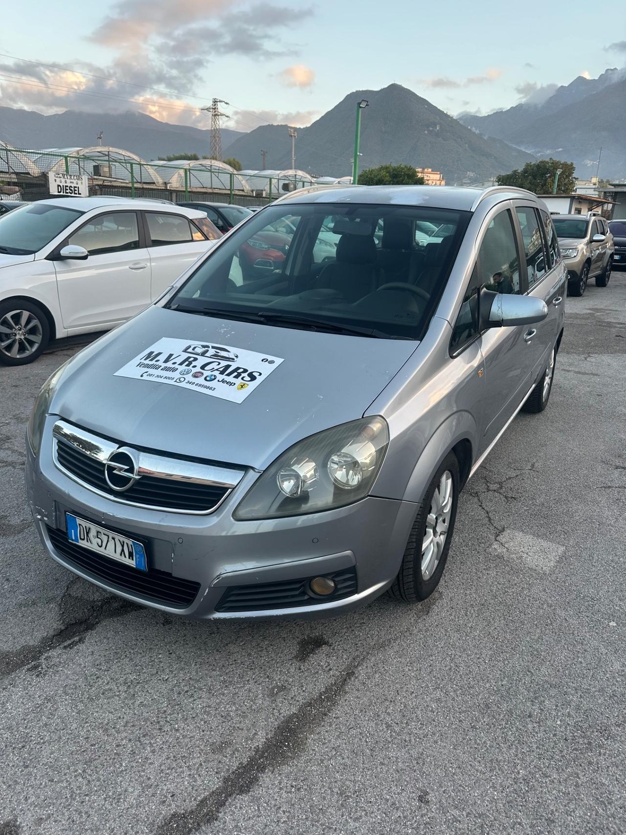 Opel Zafira 1.9 CDTI 120CV Cosmo