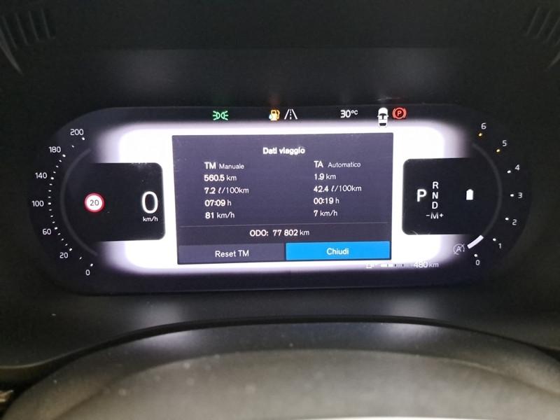 VOLVO XC60 B4 D AWD AUTOMATICO PLUS DARK SUV