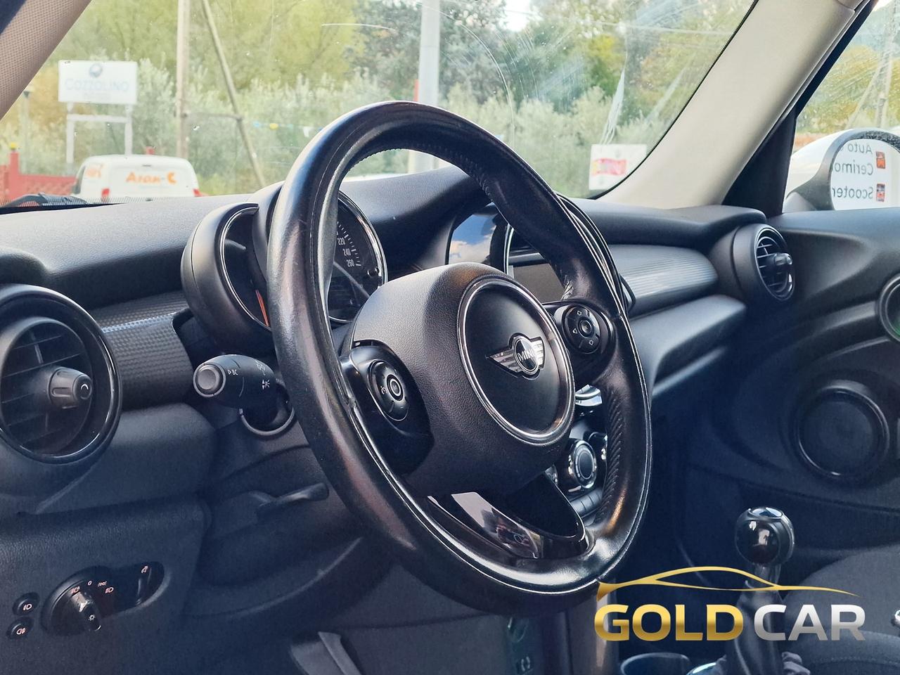 Mini 1.5 Cooper D Business XL