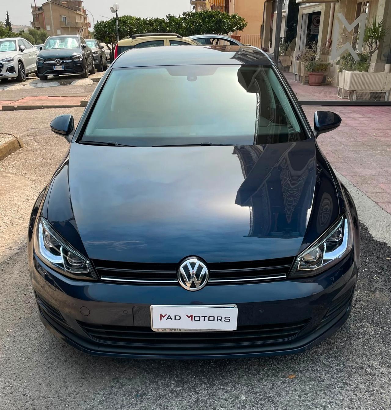 VW Golf 1.6 TDI Highline BlueMotion BUSINESS