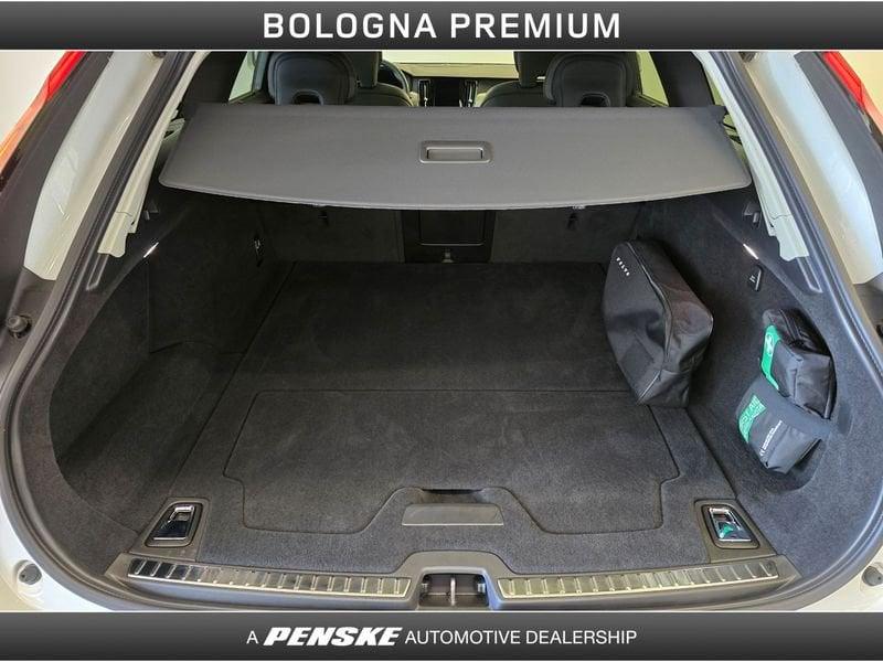 Volvo V90 Cross Country B4 (d) AWD automatico Ultimate