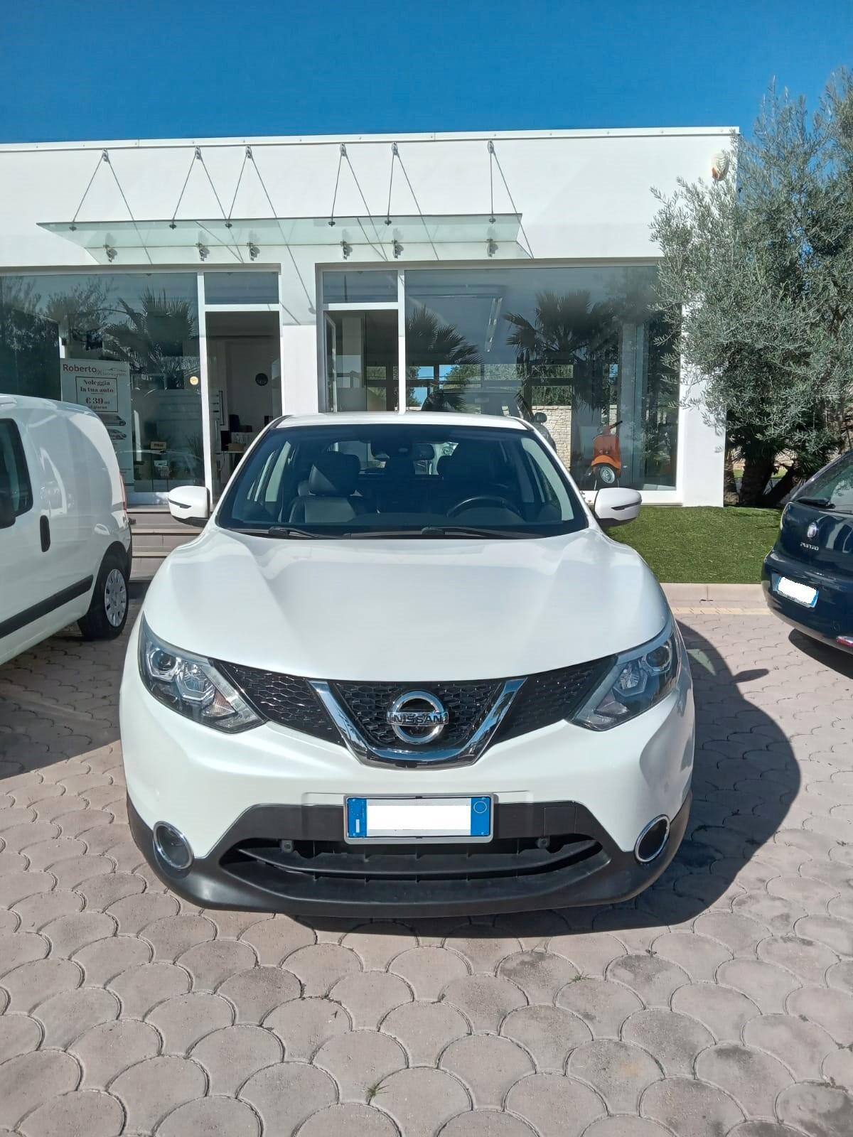 Nissan Qashqai-2014