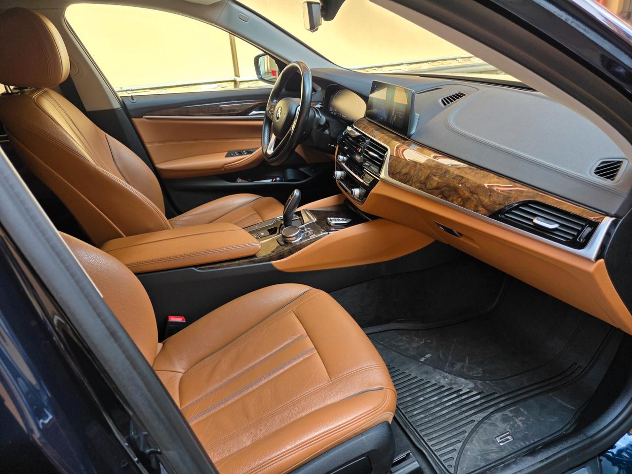 Bmw 520 520d xDrive Luxury