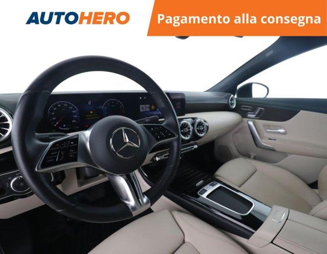 MERCEDES-BENZ CLA 180 Automatic Shooting Brake Progressive Advanced
