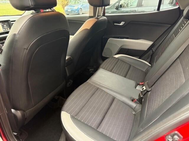 Kia Stonic 1.4 MPI EcoGPL Energy