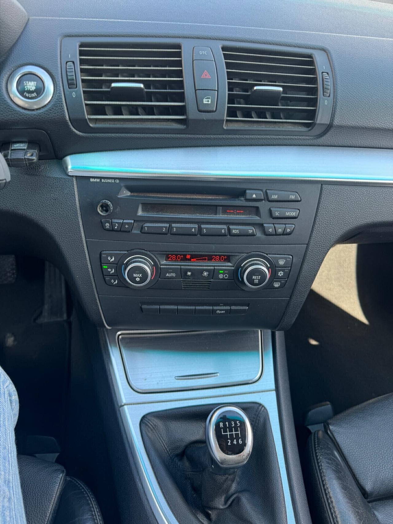 Bmw 116 5P. Futura 122 CV 2008 pelle Pak m 2008