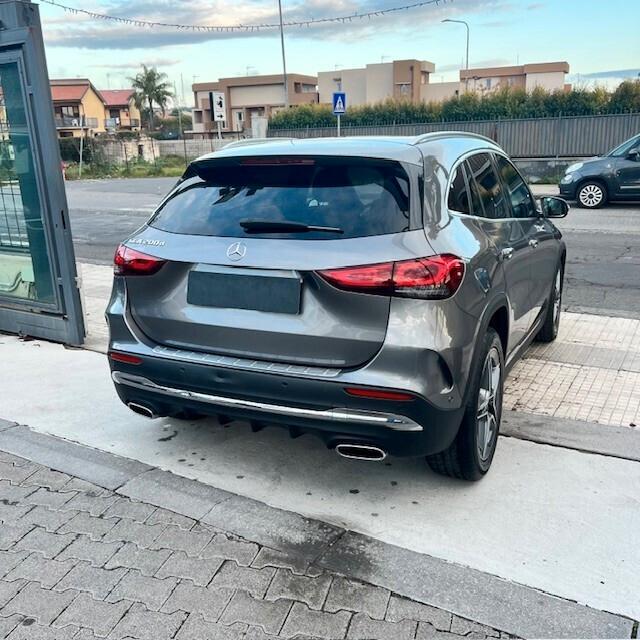 Mercedes-benz GLA 200 d Automatic Premium