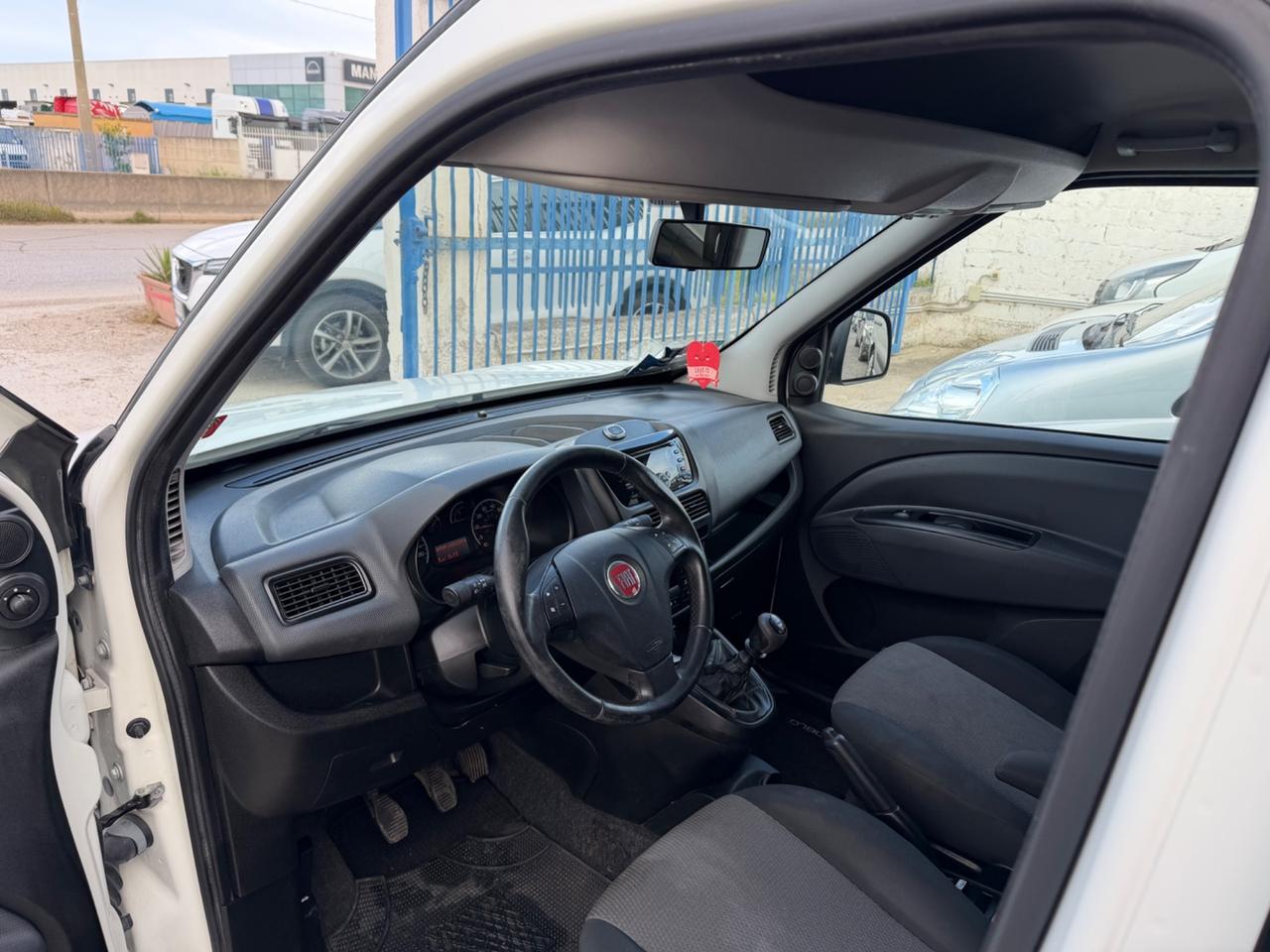 Fiat Doblò 1.4 T-Jet Emotion Metano “NUOVISSIMO”