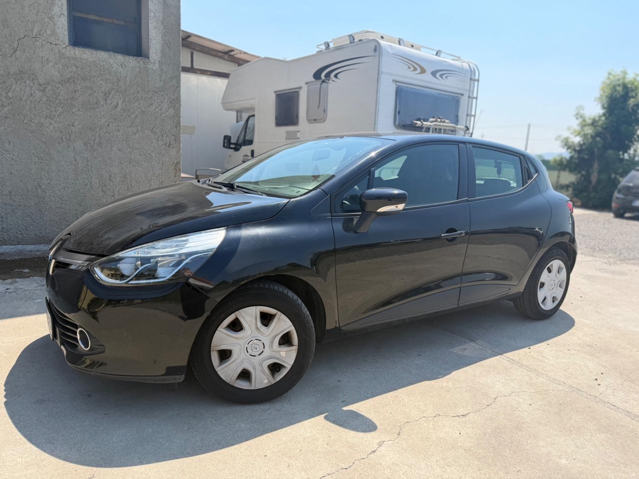 RENAULT CLIO 1.2 GPL LIVE – NEOPATENTATI