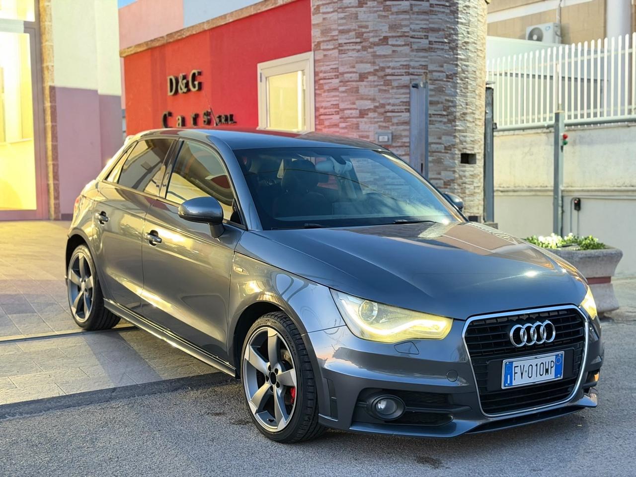 Audi A1 SPB 1.2 TFSI S-LINE-2012 LED/NAVI/ROTOR
