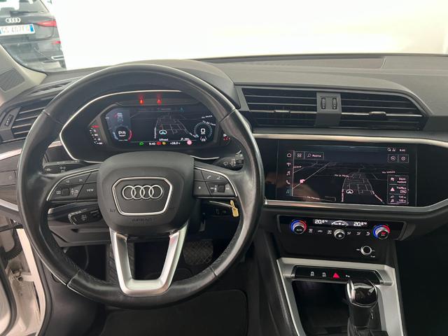 AUDI Q3 35 TDI S tronic Business Advanced Black Pack