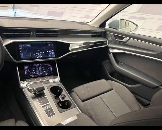 AUDI A6 Avant 40 2.0 TDI quattro ultra S tronic S line ed
