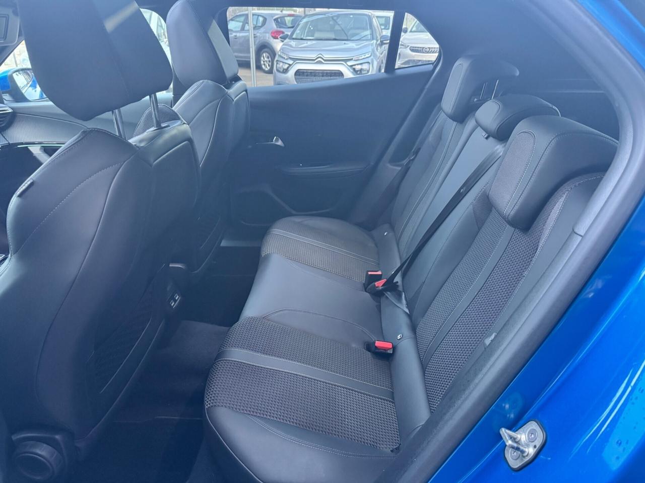 Peugeot 2008 HDi GTline Tetto Retroc Catelletto 8