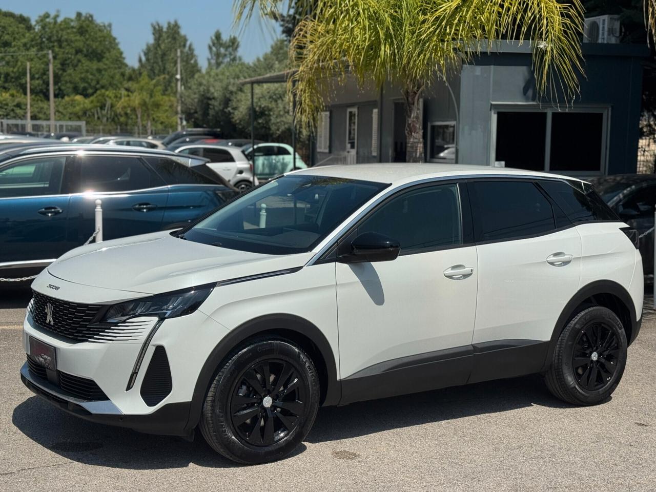 Peugeot 3008 BlueHDi 130 S&S EAT8 Active Pack 2022