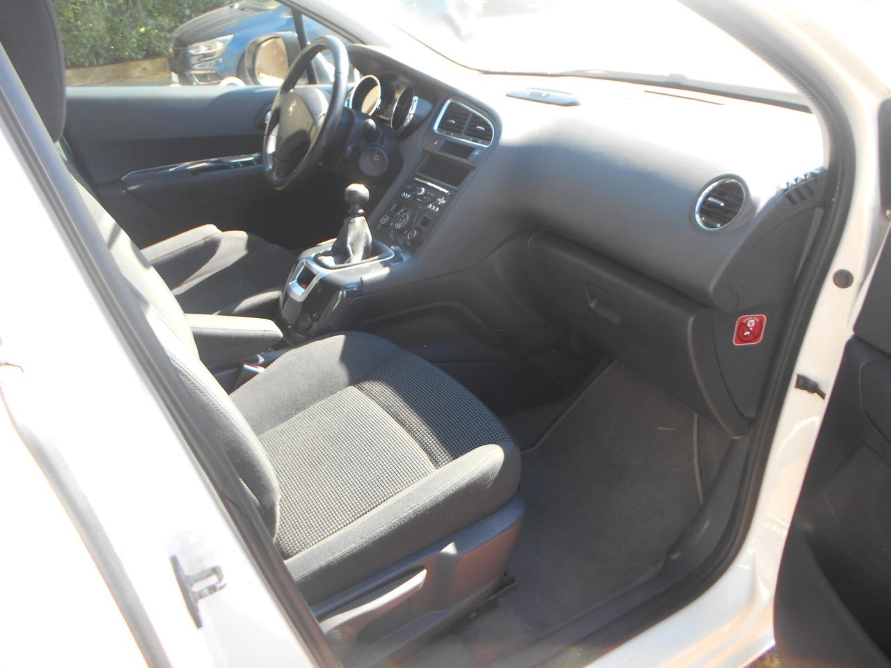 Peugeot 5008 BlueHDi 150 S&S Allure