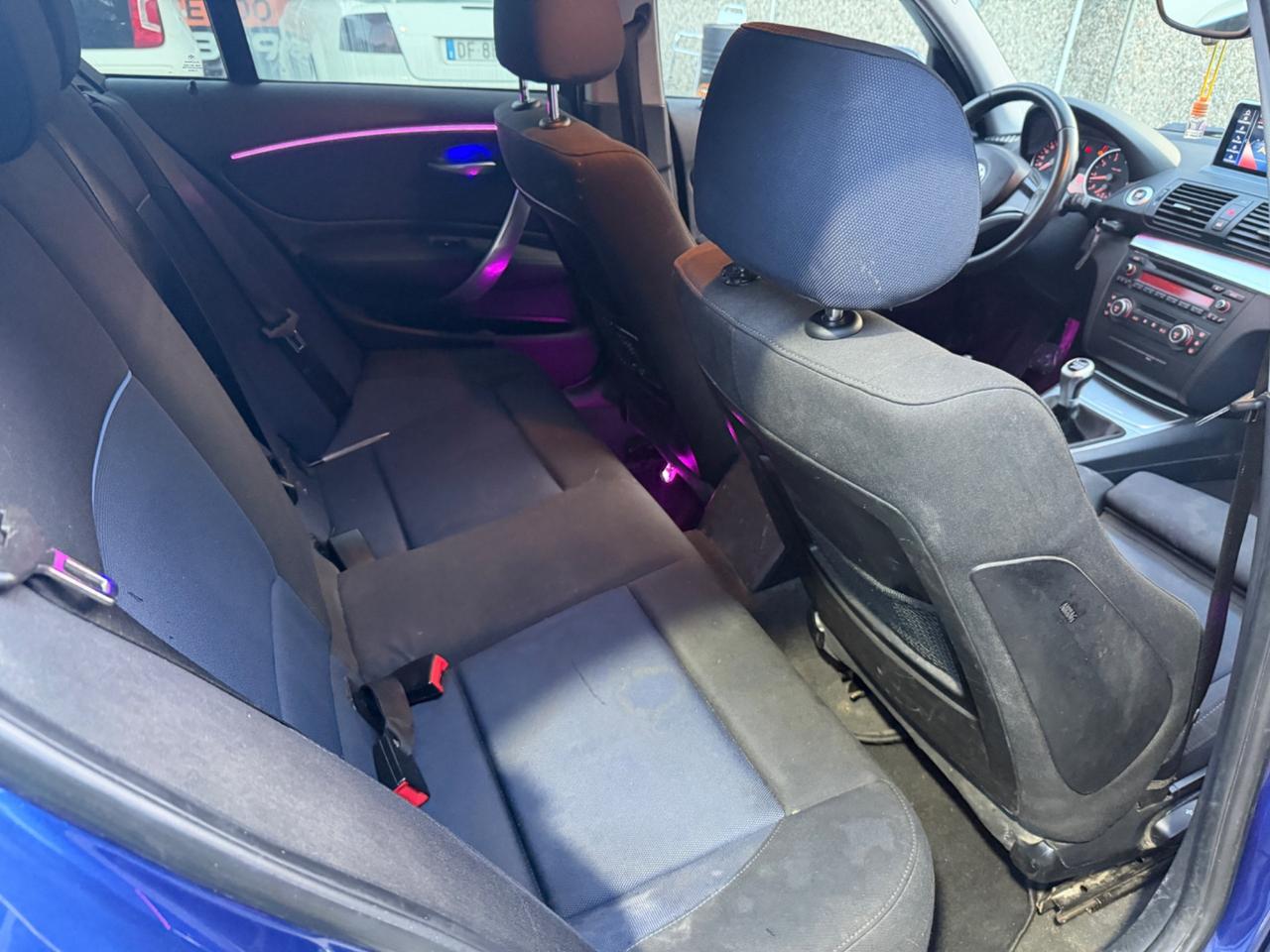 BMW 116i BENZINA EURO4 GANCIO TRAINO 1200KG