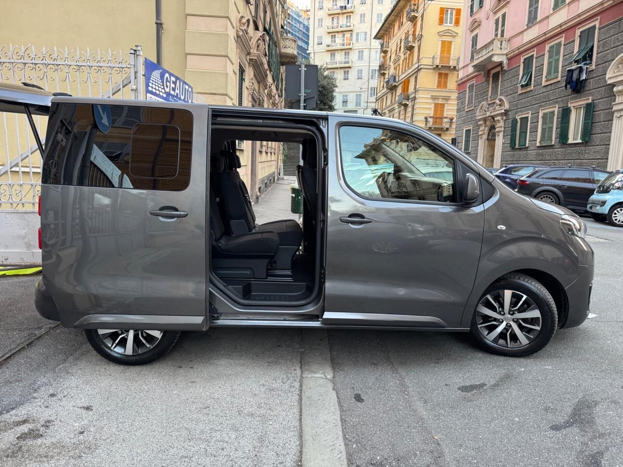 Toyota Proace 1.5D 8 POSTI EURO6 PERMUTABILE- GARANTITA-
