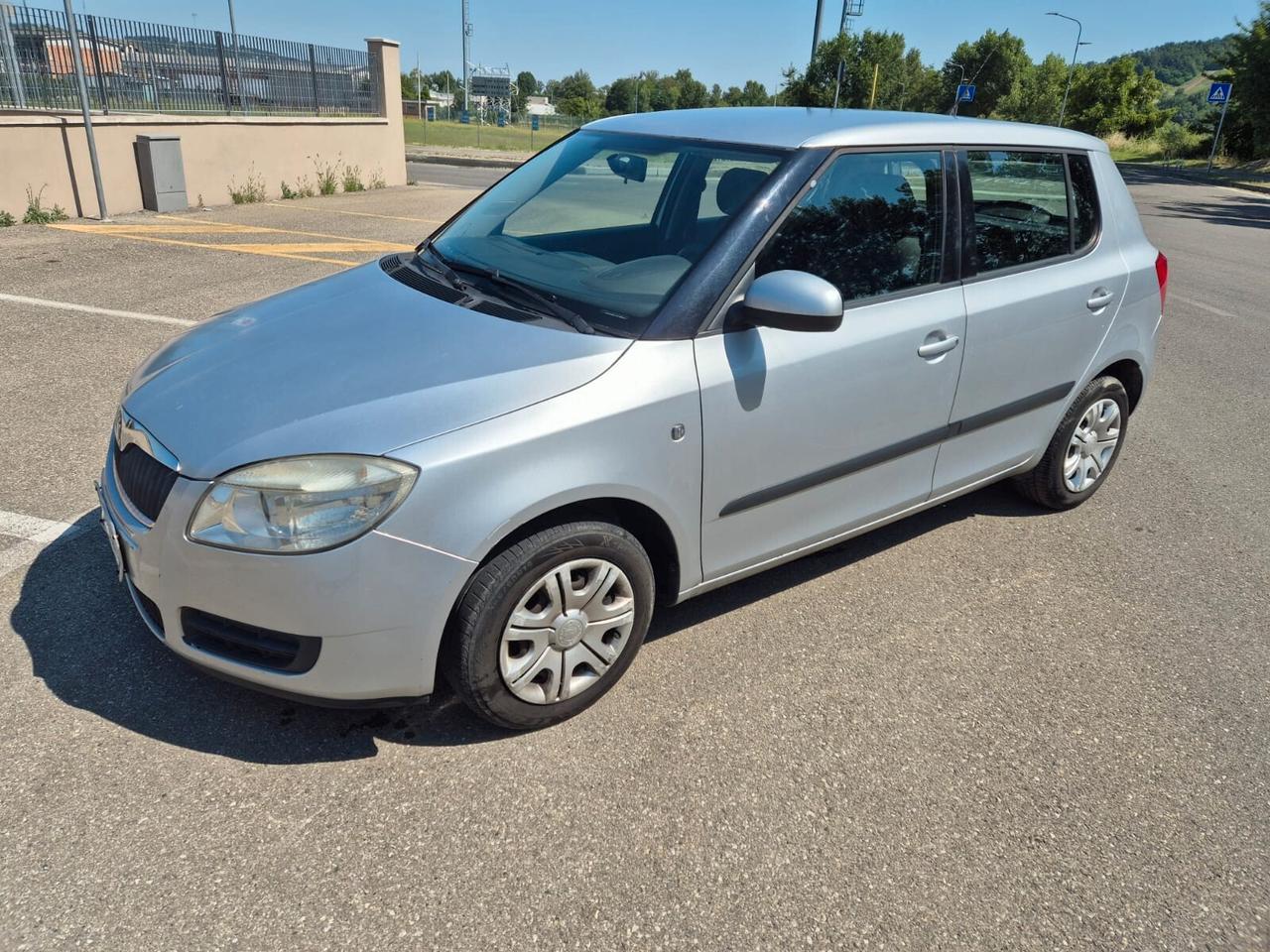 Skoda Fabia 1.2 12V 5P. neopatentati - 2008