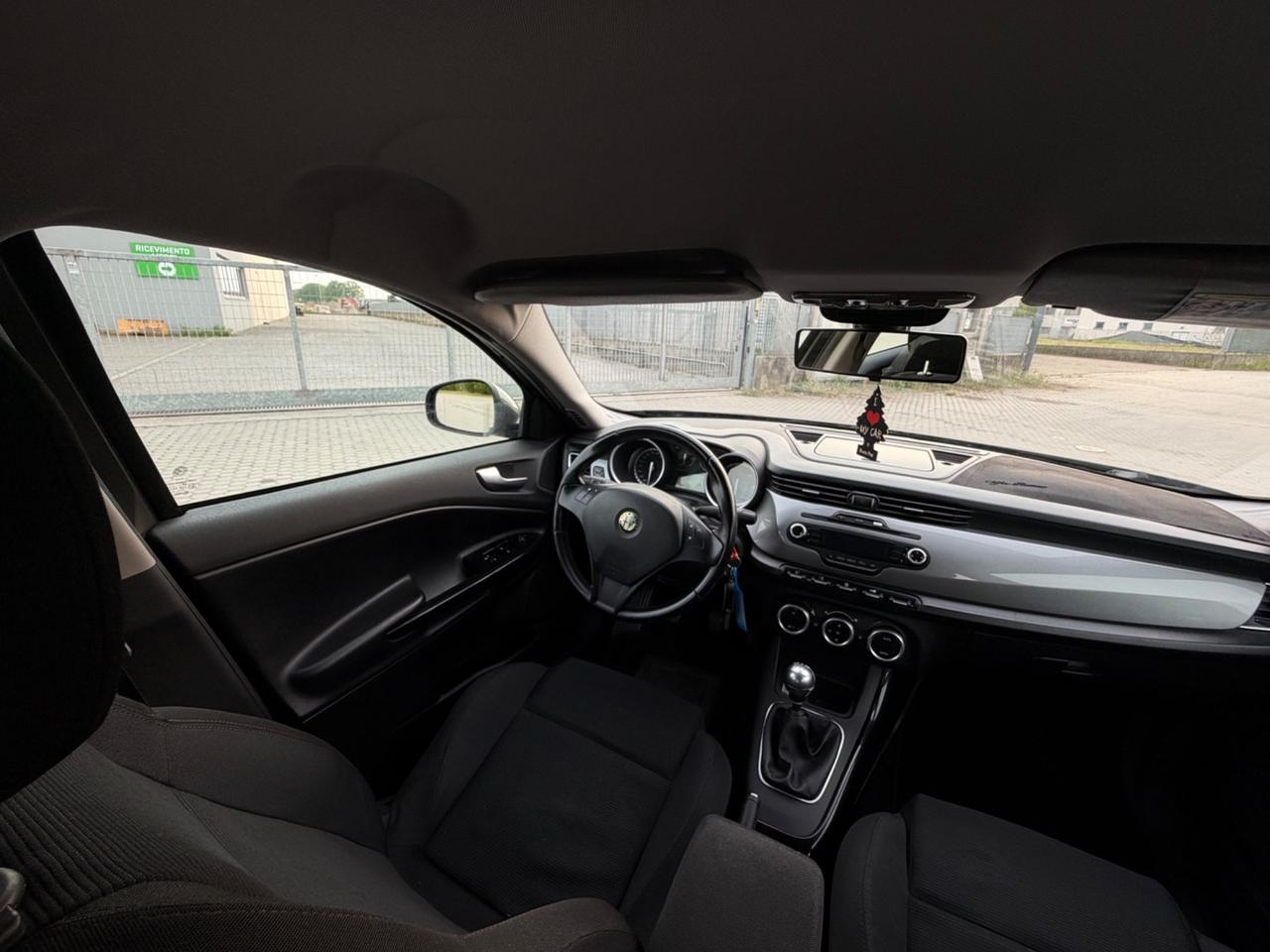 Alfa Romeo Giulietta 1.6 JTDm-2 105 CV Distinctivej