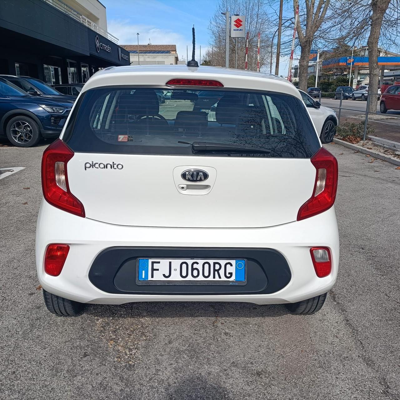 Kia Picanto 1.0 12V 5 porte Cool