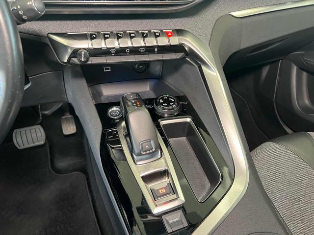 PEUGEOT 3008 PureTech Turbo 130 S&S EAT8 Allure
