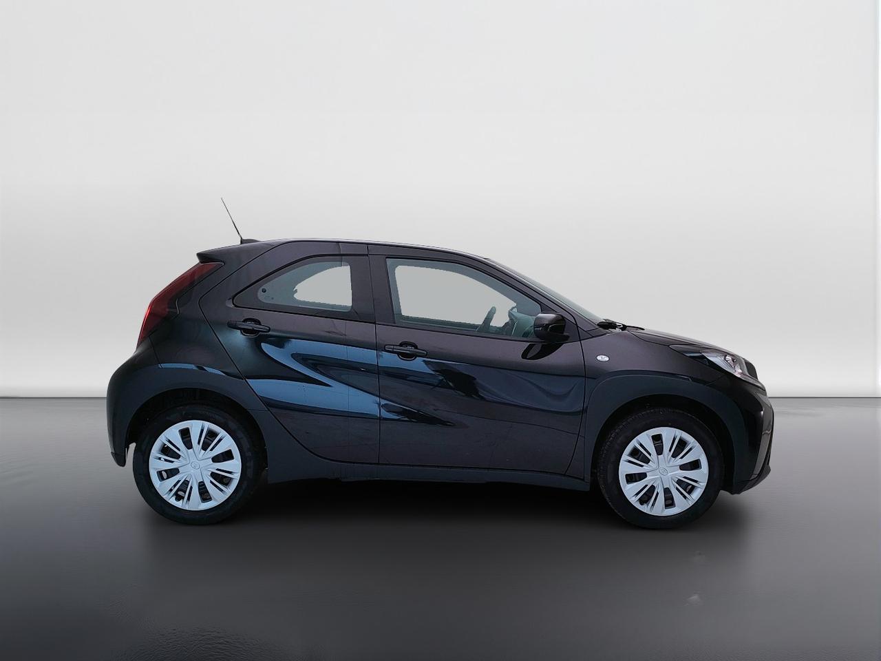 TOYOTA Aygo X 1.0B ACTIVE MT - MY24