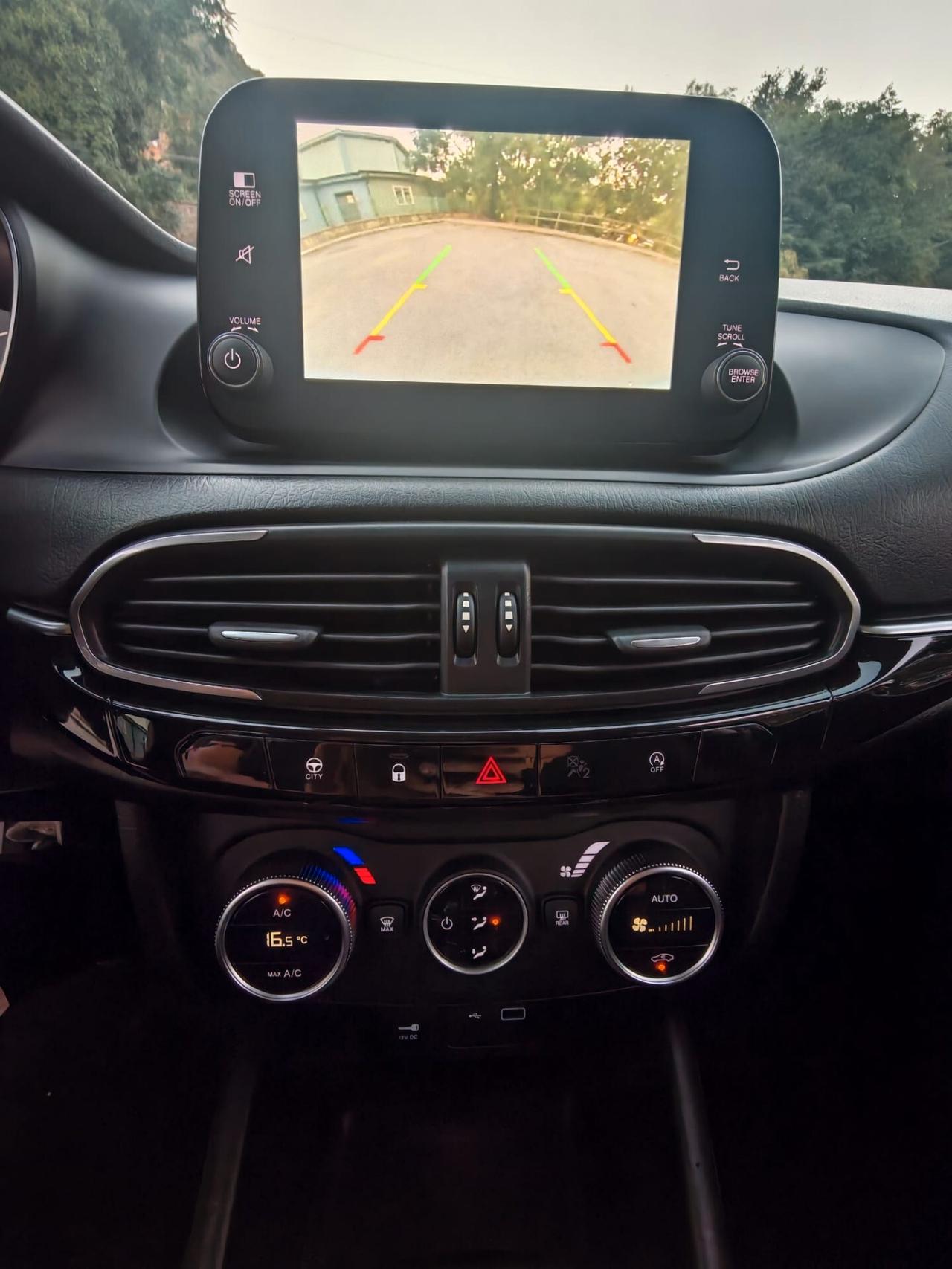Fiat Tipo 1.3 Mjt S&S 5 porte Business