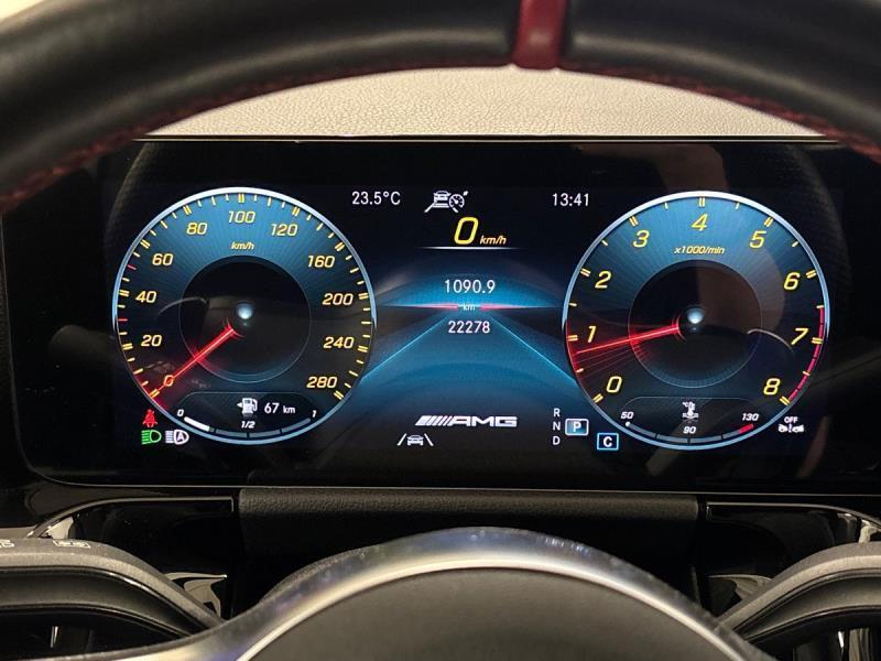Mercedes GLA 35 AMG 4Matic Speedshift DCT AMG 8G