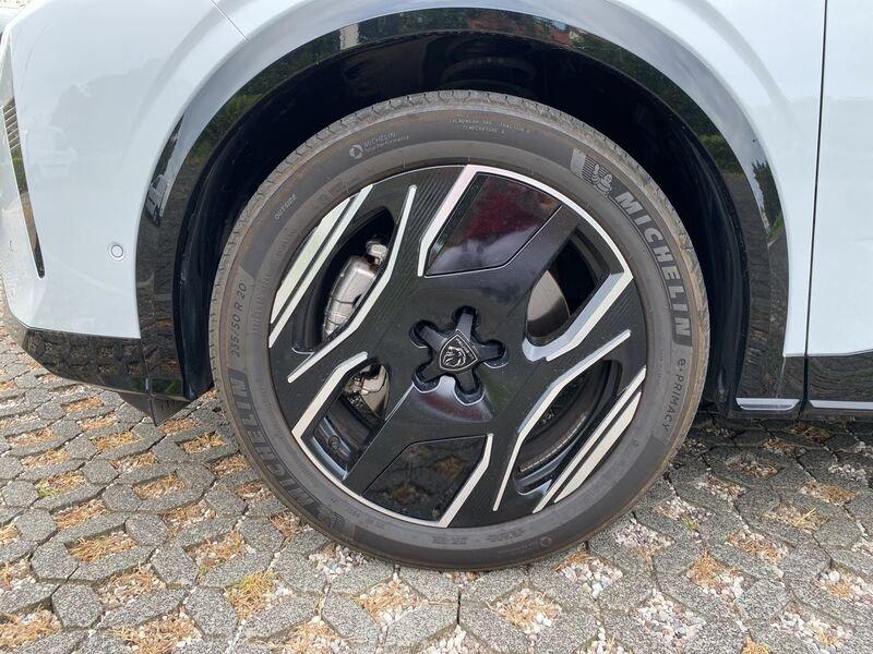 Peugeot e-3008 E-3008 (73kWh) 210 CV GT