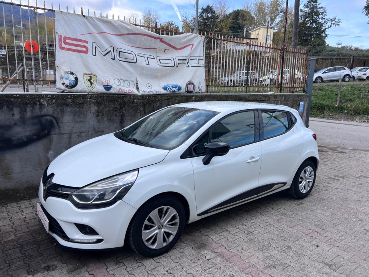 Renault Clio dCi 8V 75 CV 5 porte Moschino Life
