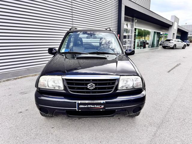 SUZUKI Grand Vitara 2.0 turbodiesel 16V 3 porte gancio OK NEOPATENTATI