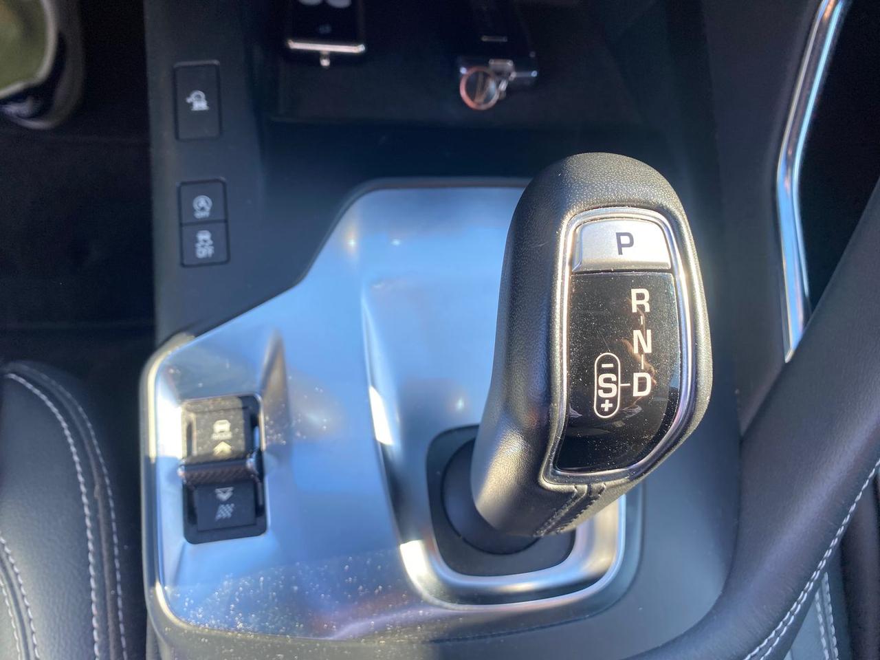 Jaguar E-Pace R-Dynamic HSE D 150 #8021