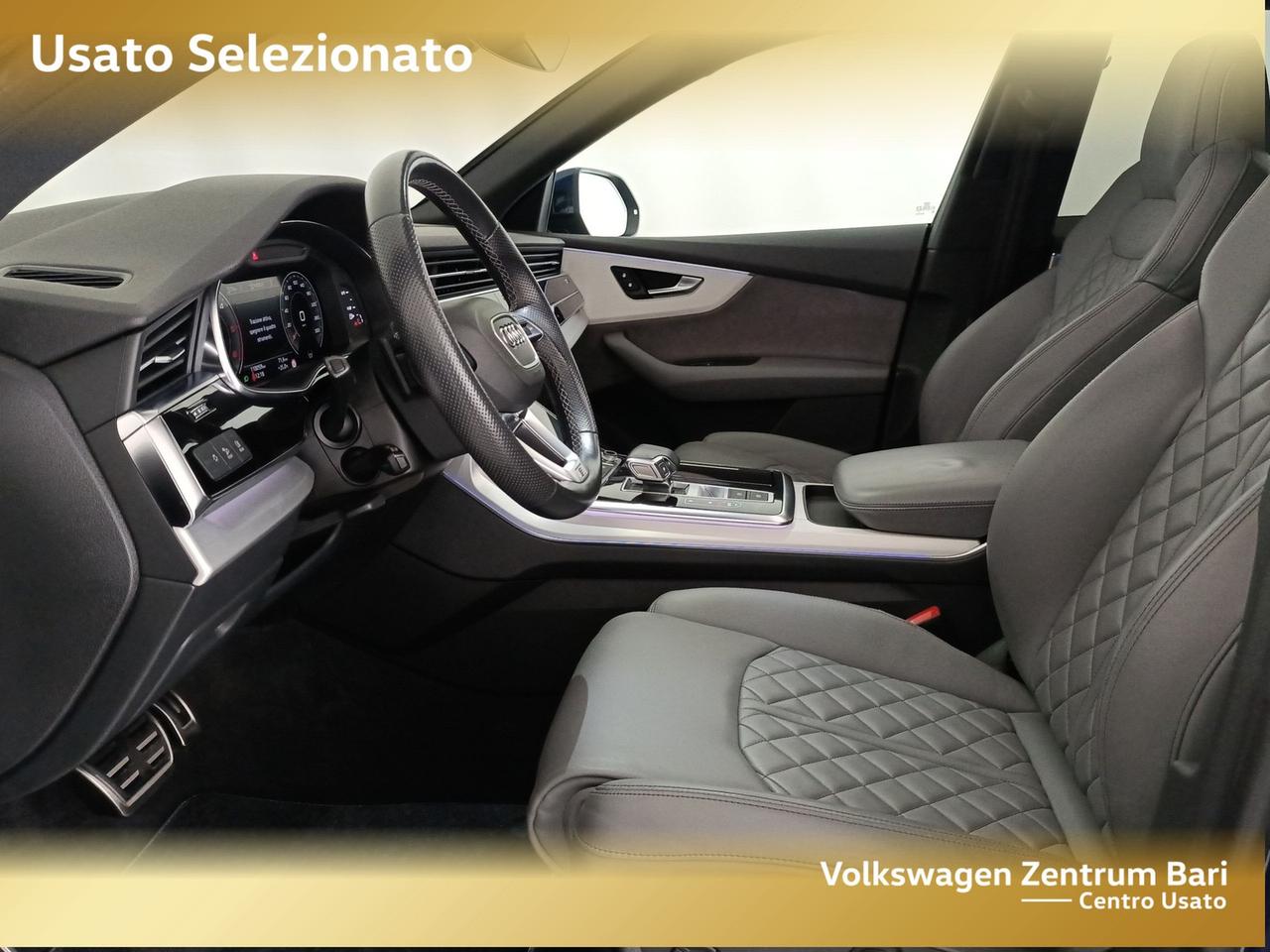 Audi Q8 45 3.0 tdi mhev sport quattro tiptronic