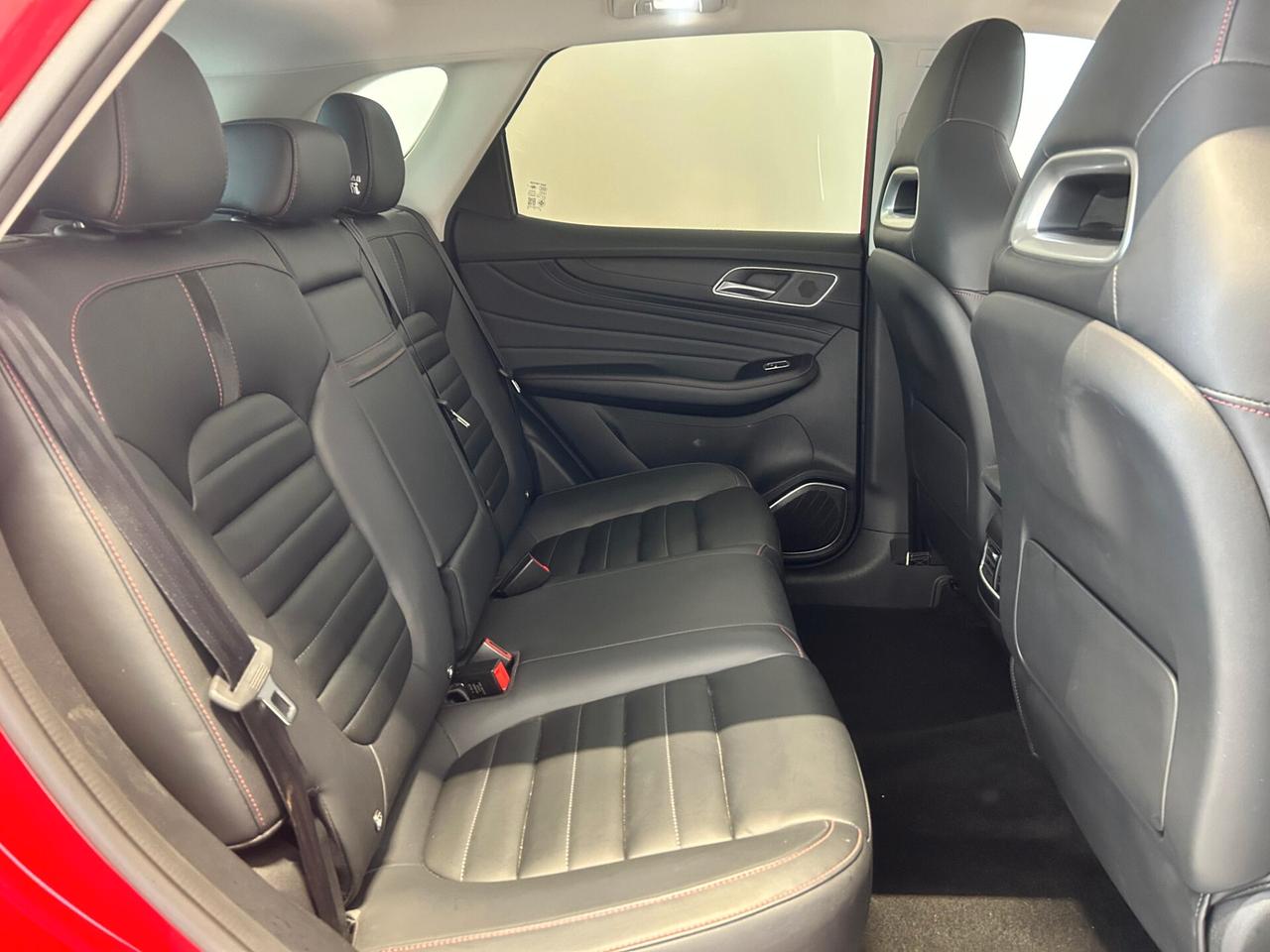 MG HS 1.5T-GDI AT Luxury