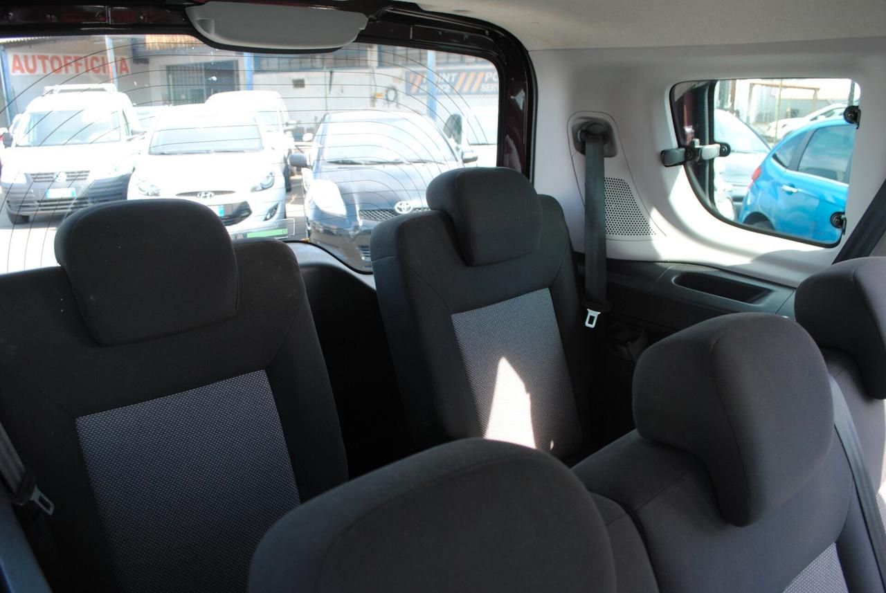 FIAT DOBLO' 1.4 BENZ/GPL 95 CV, 7 POSTI