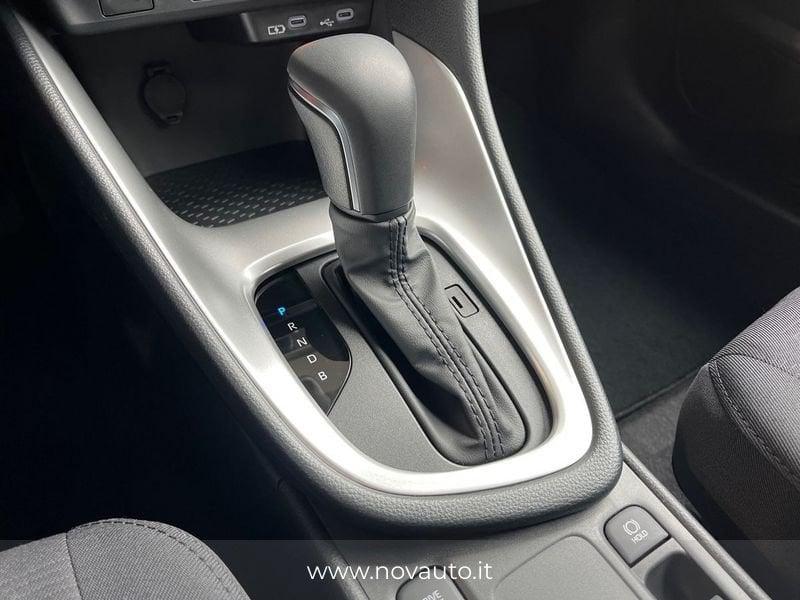Toyota Yaris Hybrid 115