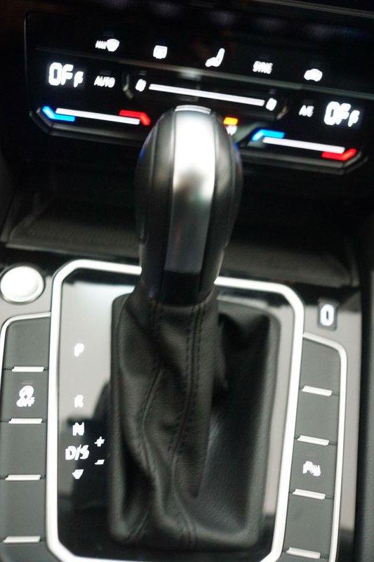 Volkswagen Passat Passat Variant 2.0 TDI SCR 122 CV EVO DSG Business IVA ESPOSTA