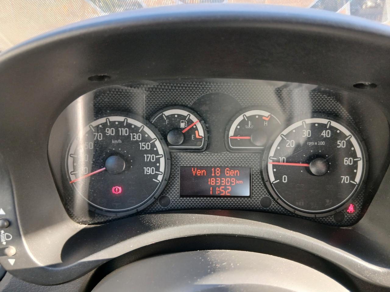 Fiat Panda 1.3 MJT 16V DPF 4x4 Climbing