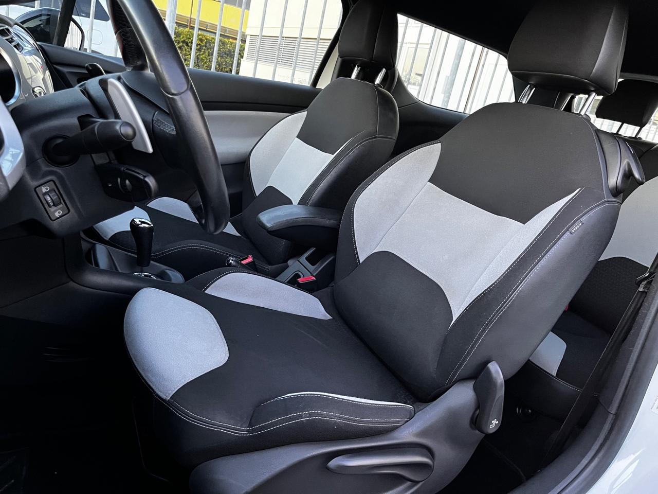 Ds 3 1.4 e-hdi 68cv AUTOMATICO - OK NEOPATENTI