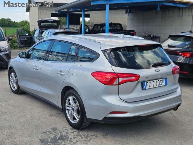 FORD Focus SW 1.5 ecoblue Business Co-pilot - targa FZ740SP