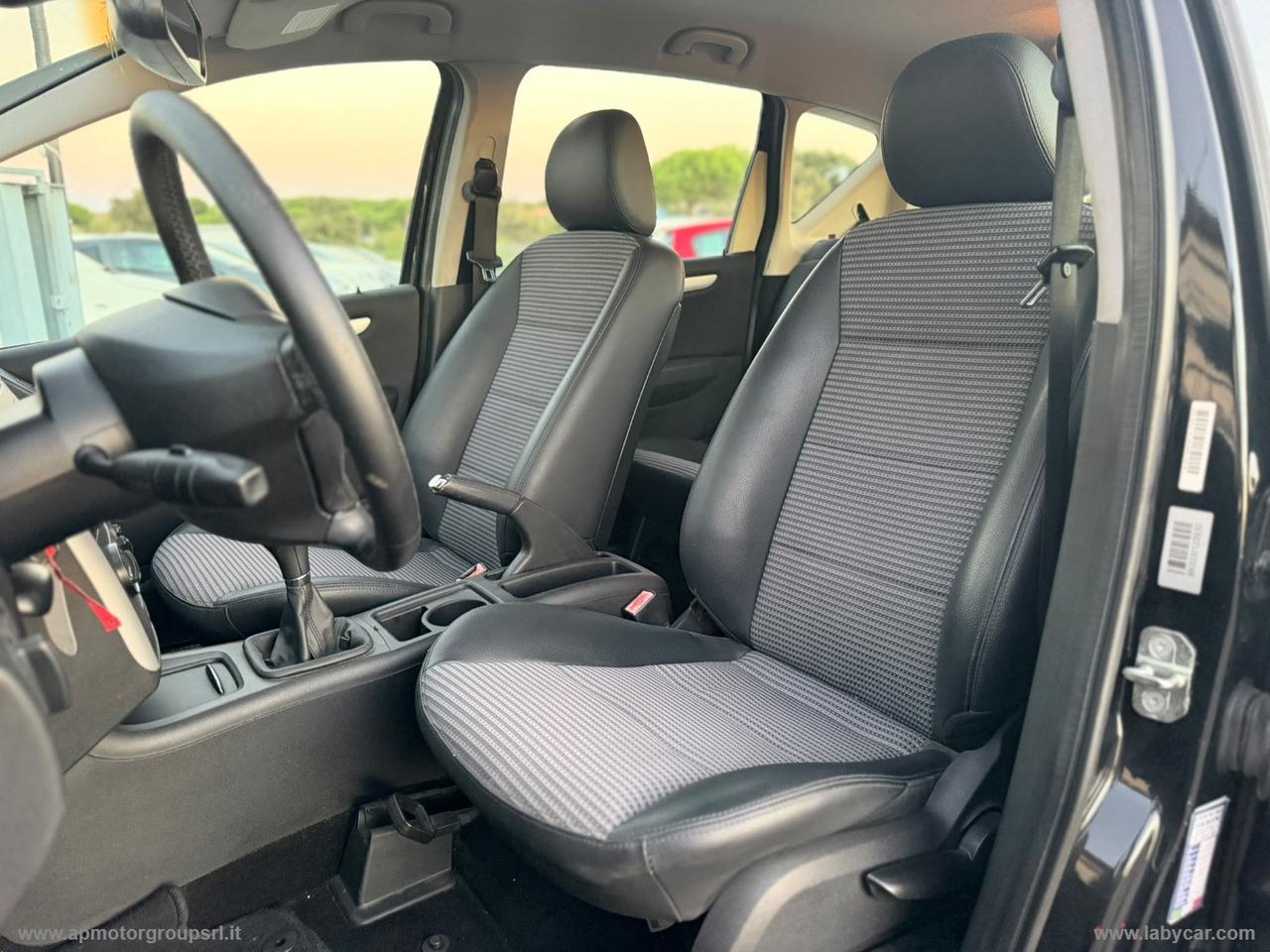 MERCEDES-BENZ A 150 Avantgarde BLACK MATT