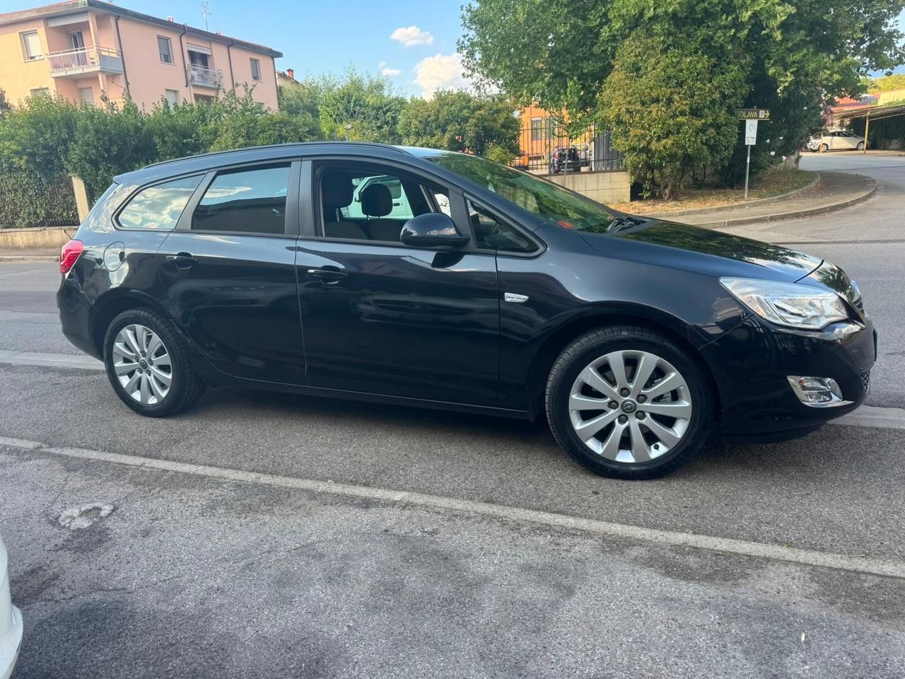 Opel Astra 1.7 CDTI 110CV Sports Tourer Elective