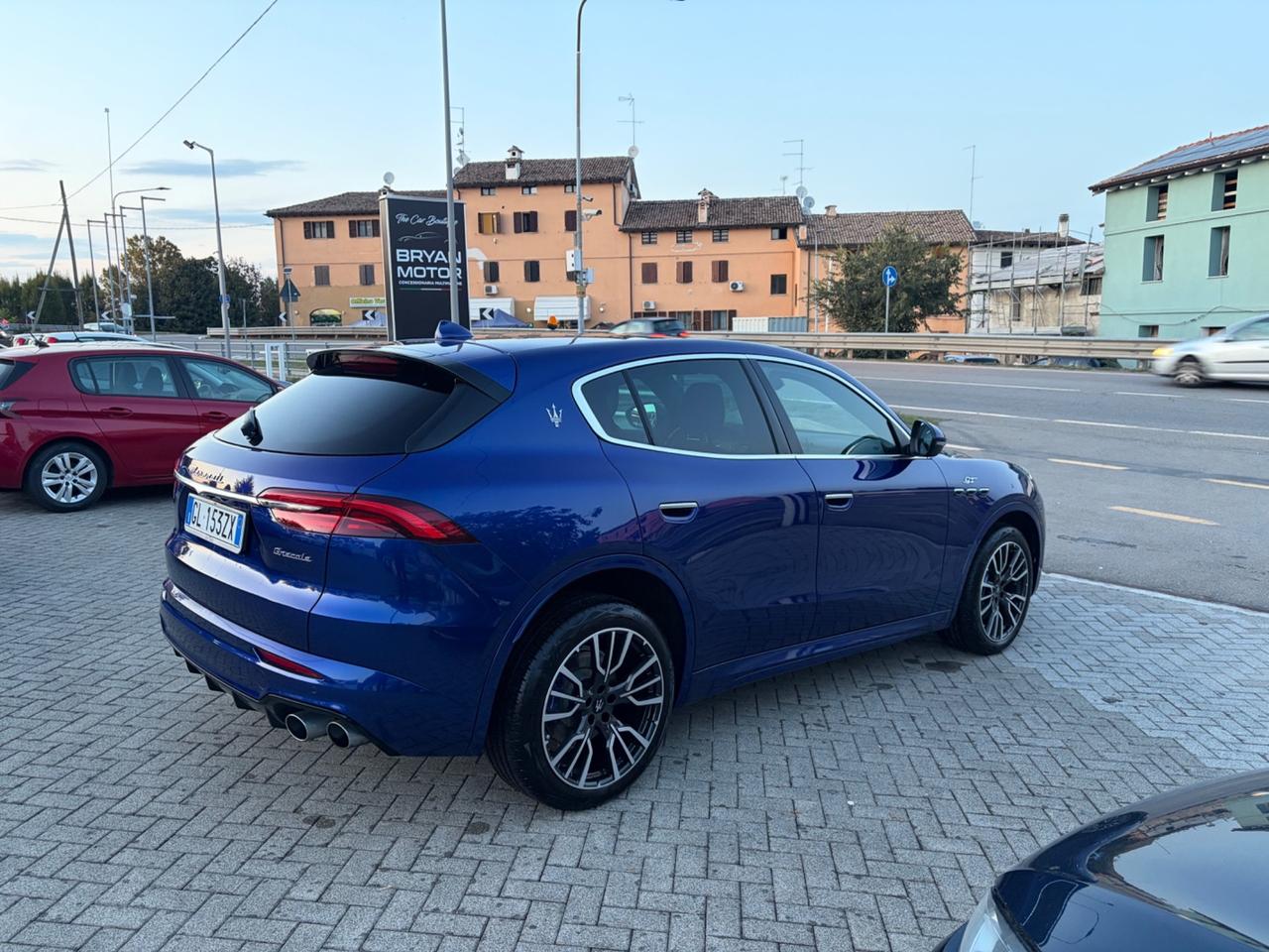 Maserati Grecale MHEV 300 CV AWD GT