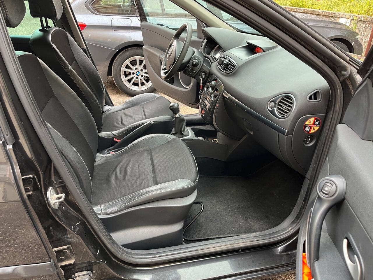 Renault Clio 1.2 16V 5 porte