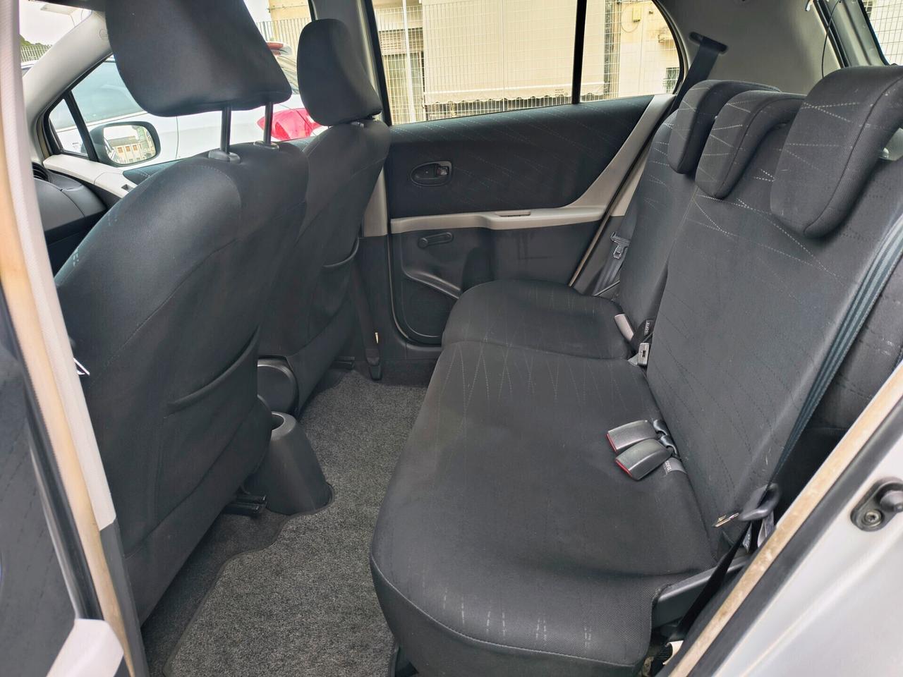 TOYOTA YARIS 1.4 DIESEL 100.000 KM UNICOPROPRIETARIO