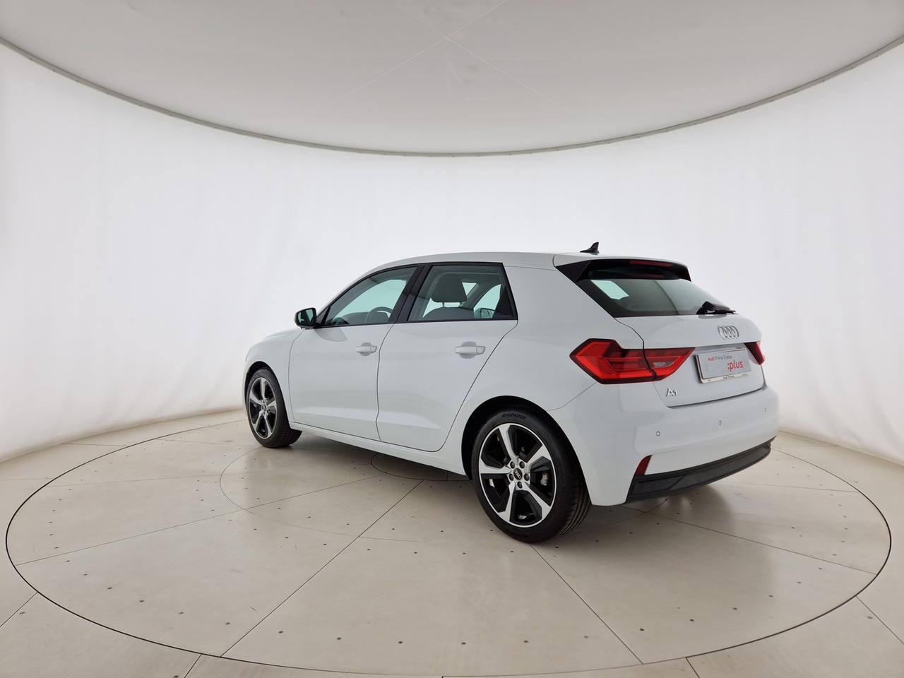 Audi A1 sportback 30 1.0 tfsi admired 110cv